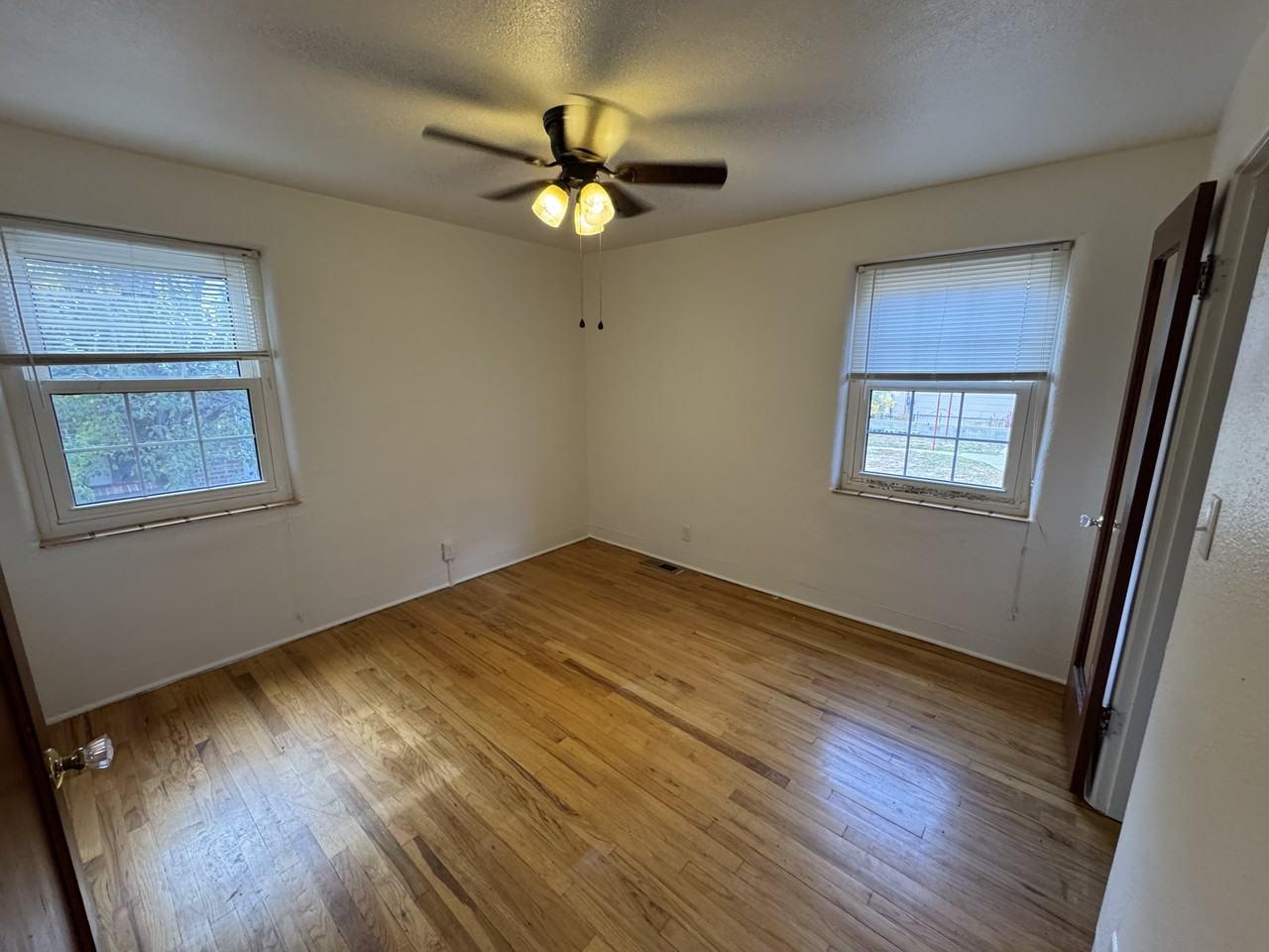 119 E 6th Ave #119 - Photo 6 of 11
