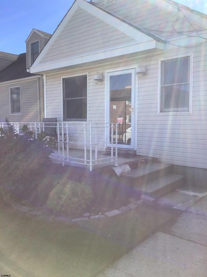 12 S Monroe Ave - Photo 2 of 13