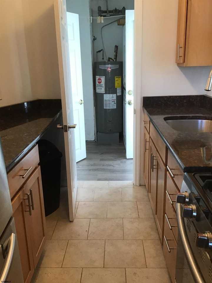 12 S Monroe Ave - Photo 6 of 13