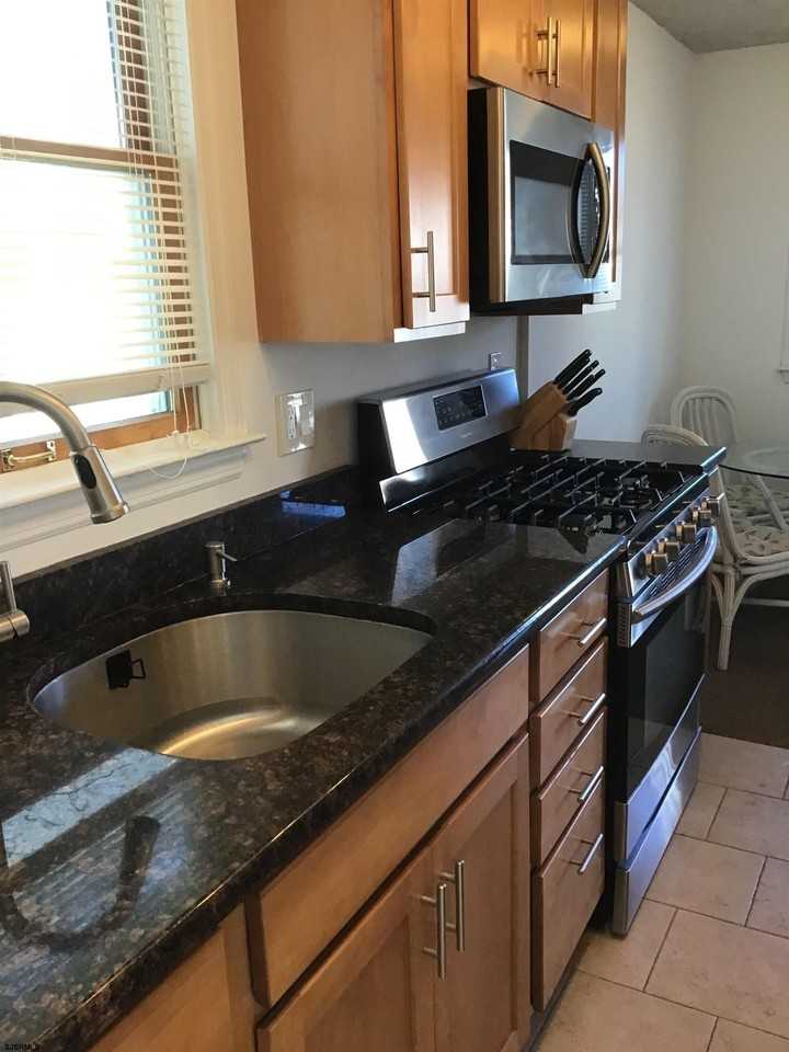 12 S Monroe Ave - Photo 7 of 13