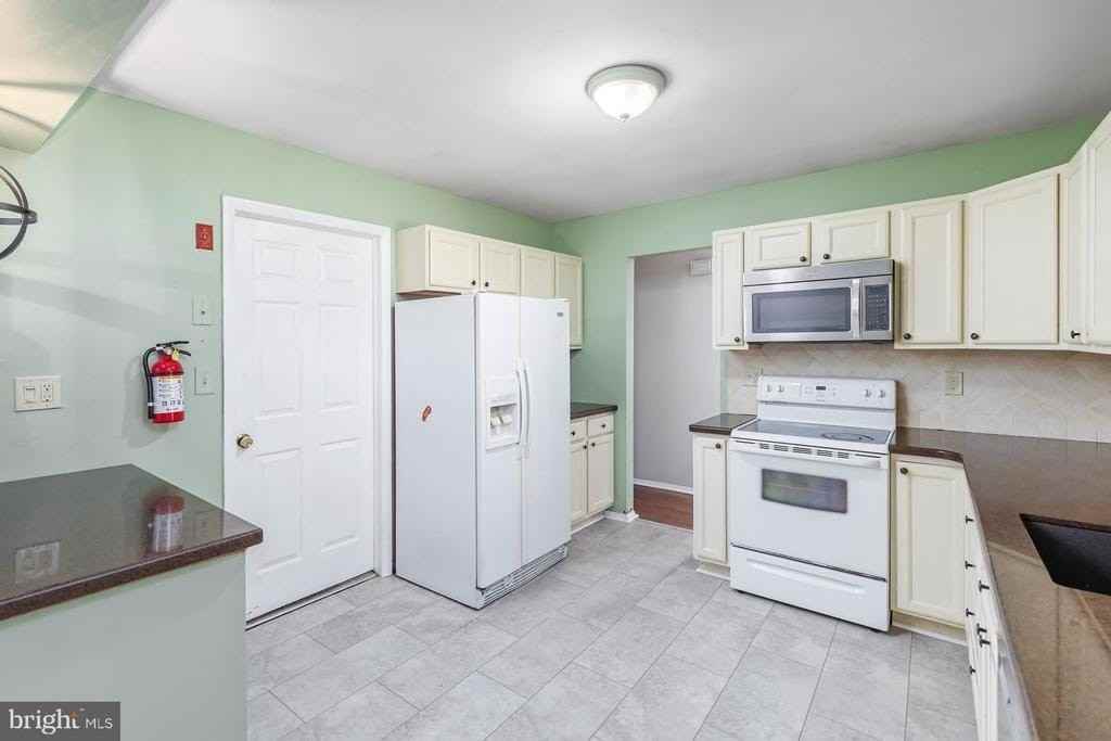 5 Madison St - Photo 5 of 21