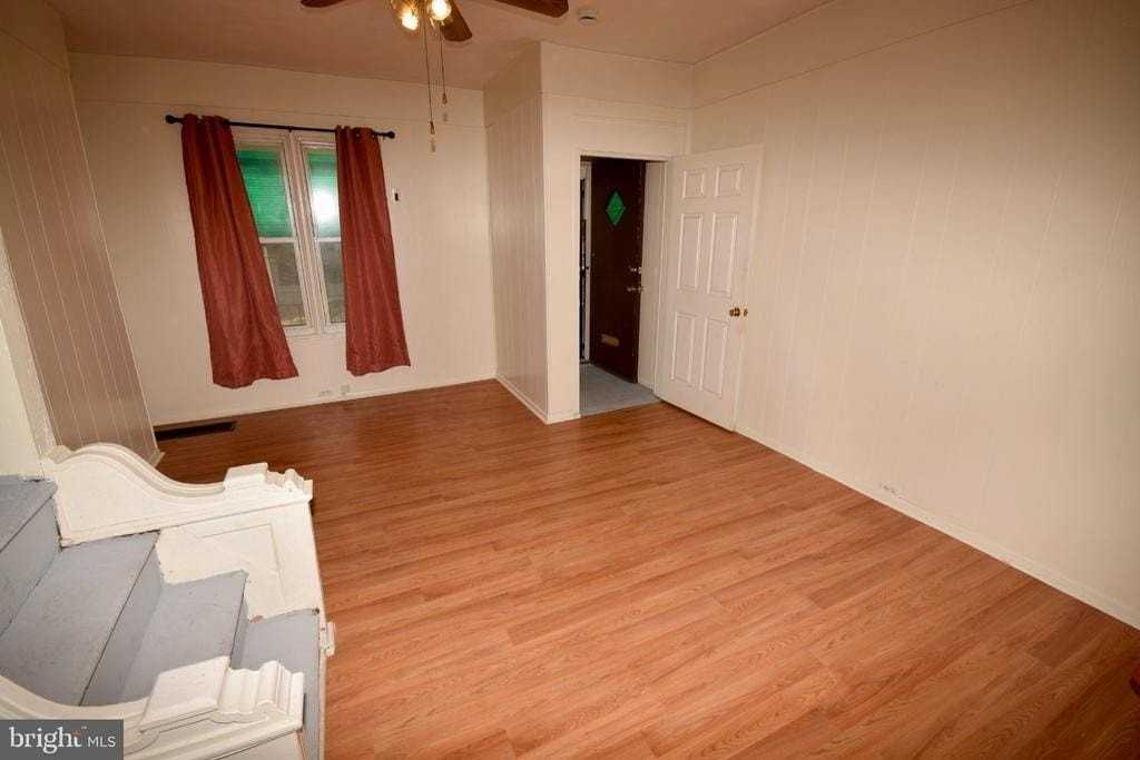 118 S Ruby St - Photo 3 of 17