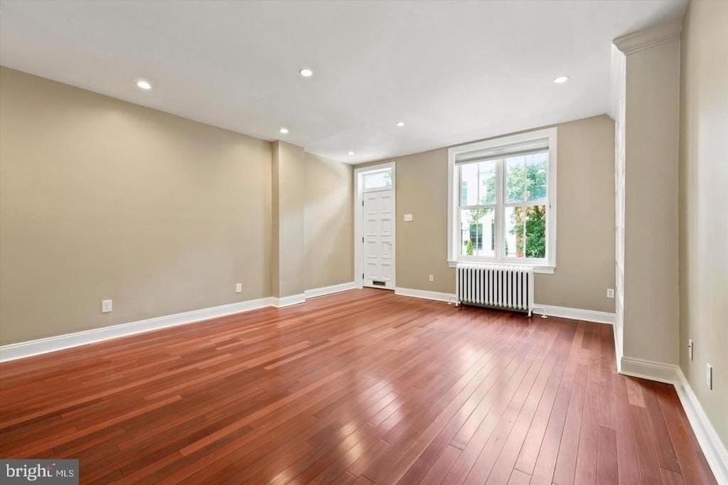 2320 Lombard St - Photo 5 of 39