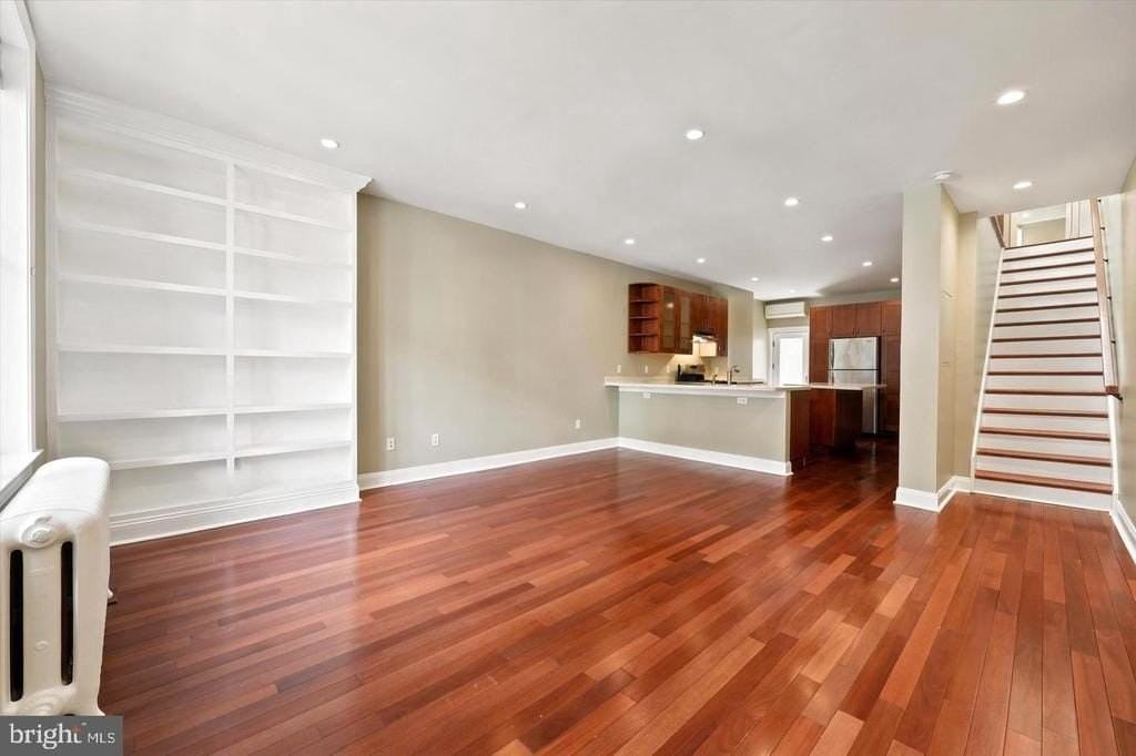 2320 Lombard St - Photo 6 of 39
