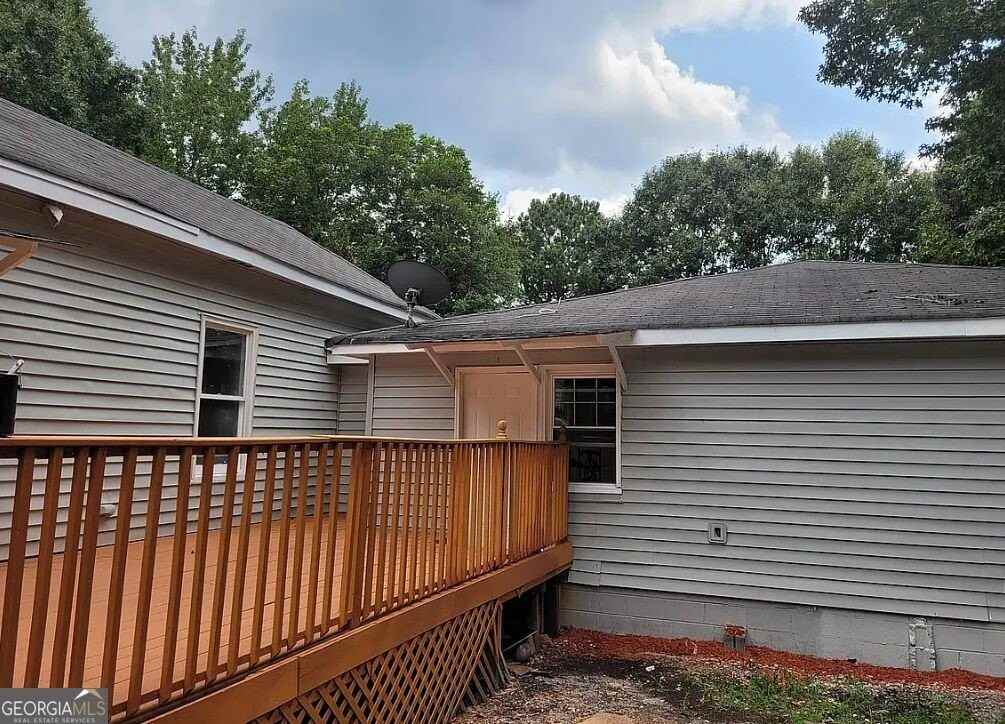 5901 Redan Rd - Photo 3 of 4