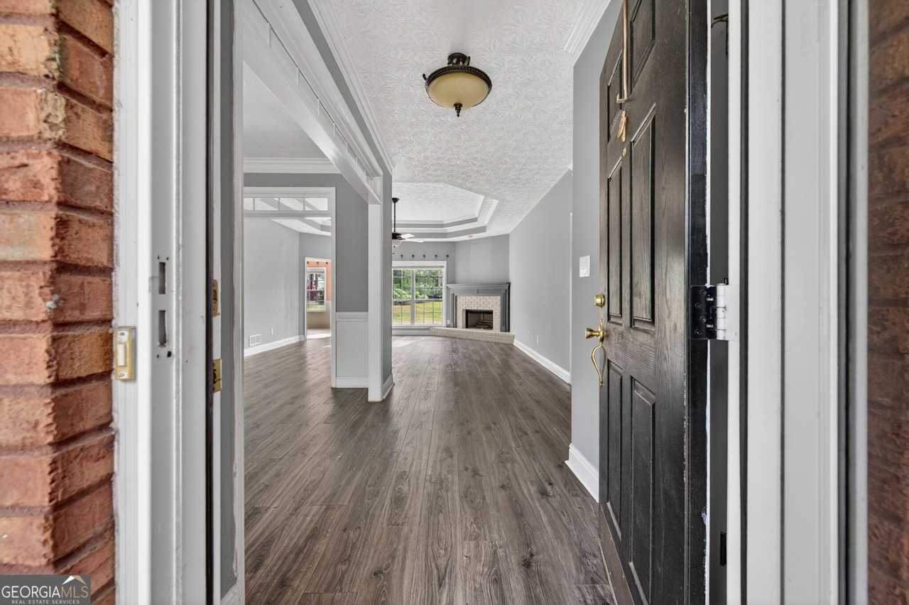 3057 Biltmore Woods Dr - Photo 4 of 16