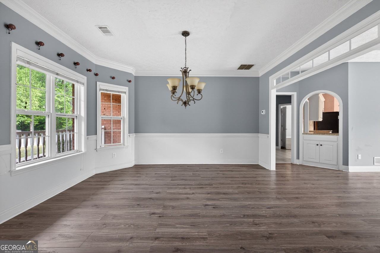 3057 Biltmore Woods Dr - Photo 5 of 16