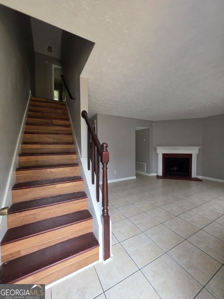 1854 Sturgeon Rd - Photo 4 of 12
