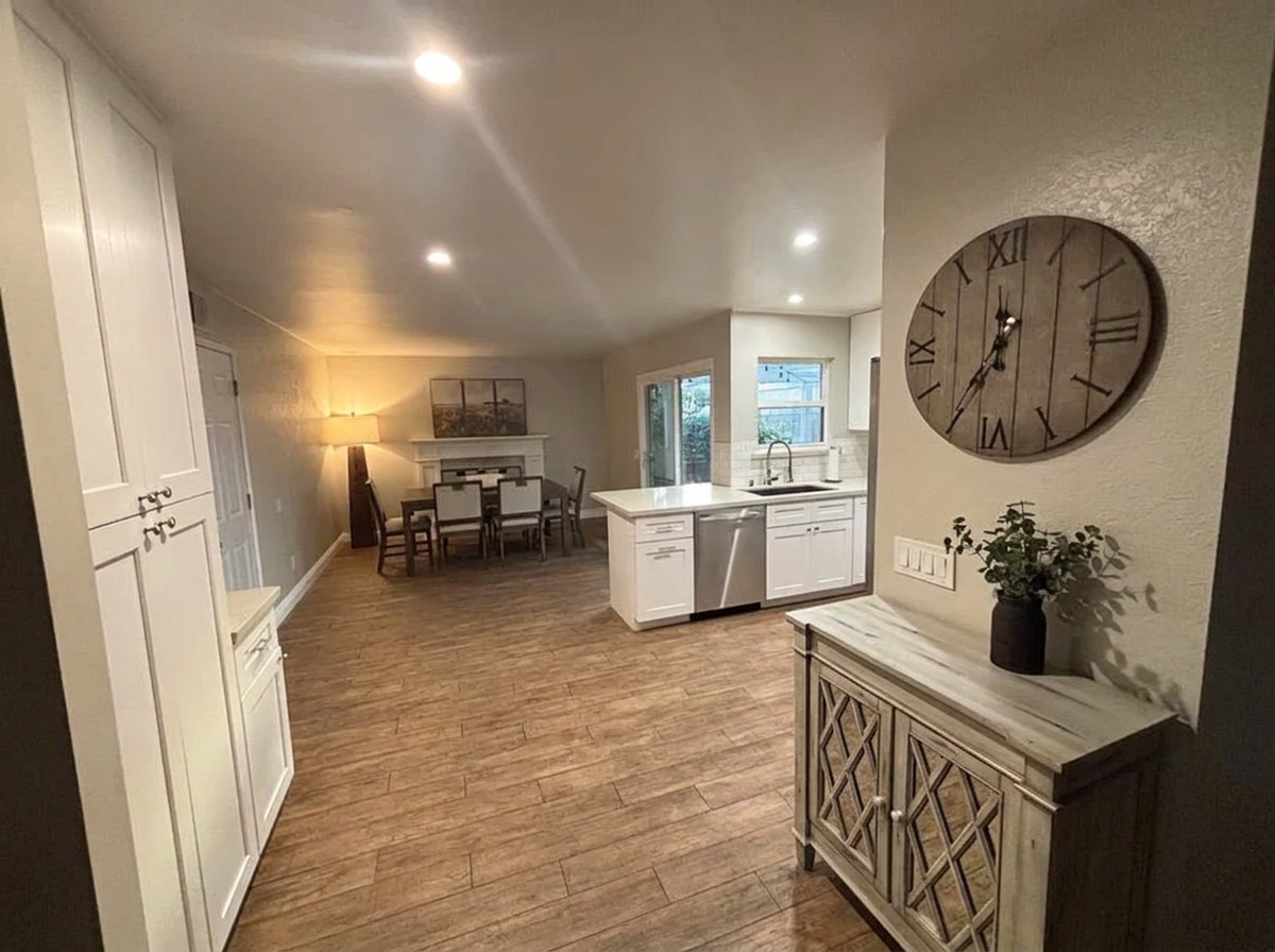 2507 Moss Cir #1 - Photo 7 of 20