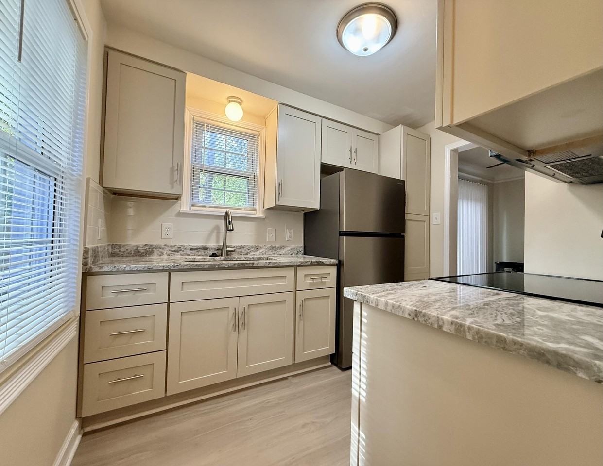 15845 Kinloch - Photo 2 of 20