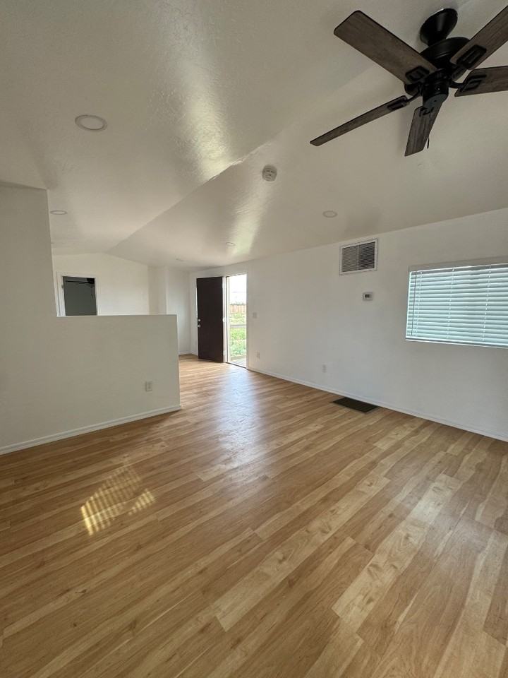 1702 Bushman - Photo 7 of 10