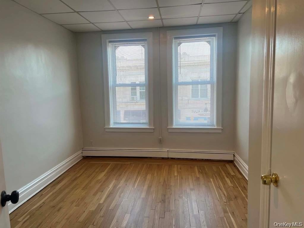 150 Tulip Ave - Photo 6 of 10