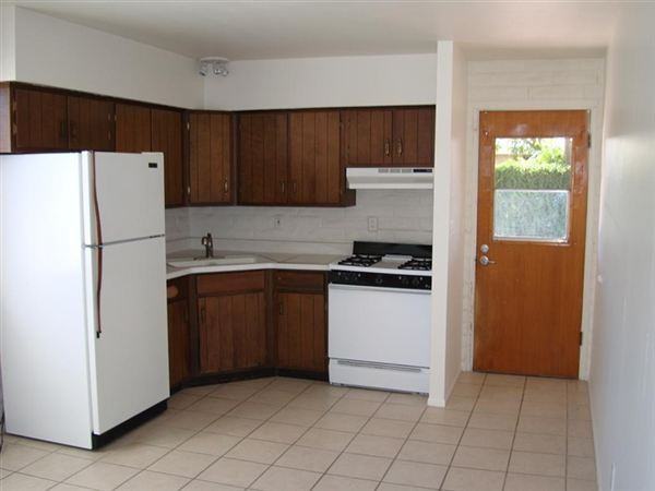 3009 N Olsen Ave - Photo 3 of 18