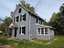 675 Clifton Ave - Photo 1 of 1