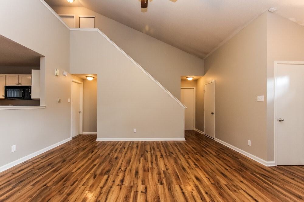 1839 Wandflower Cir - Photo 4 of 15