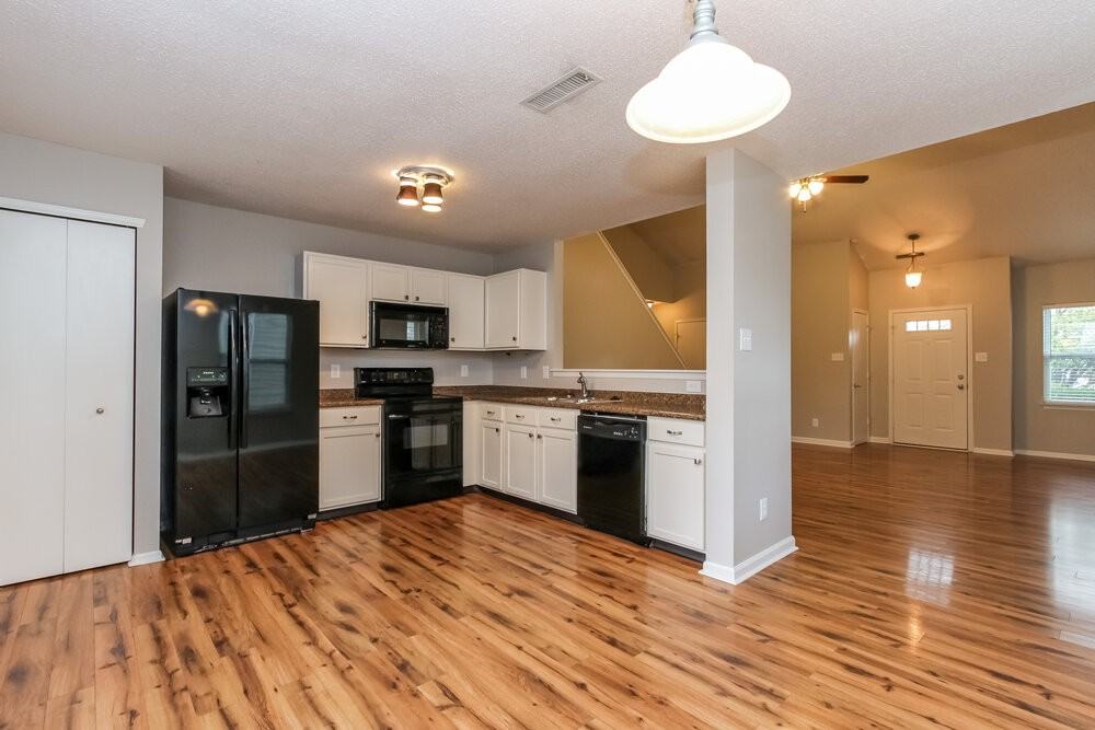 1839 Wandflower Cir - Photo 7 of 15