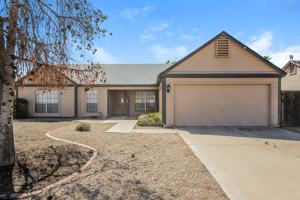 featured image of 8409 W Aster Dr