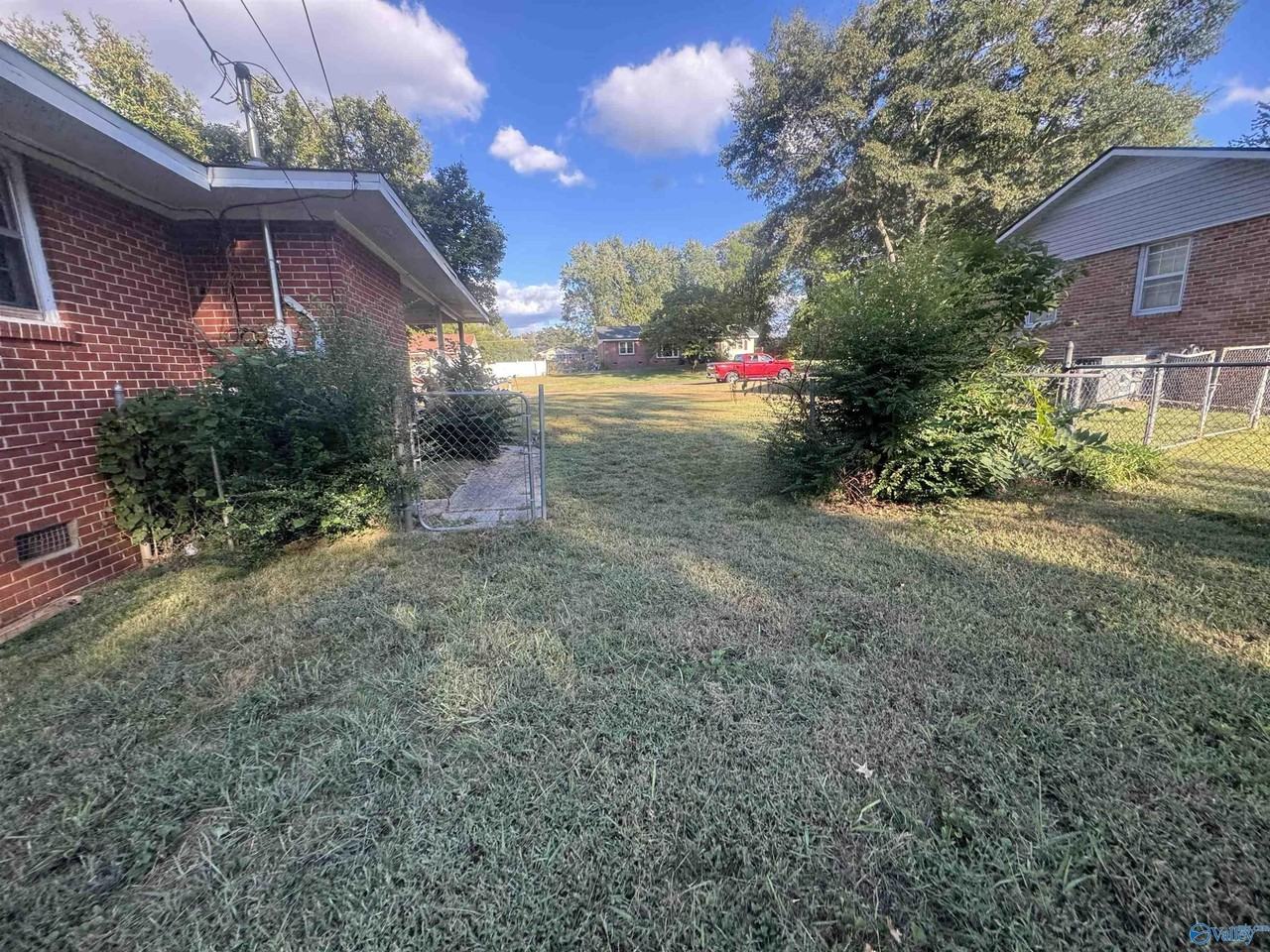 2111 Lufkin Dr Nw - Photo 3 of 20