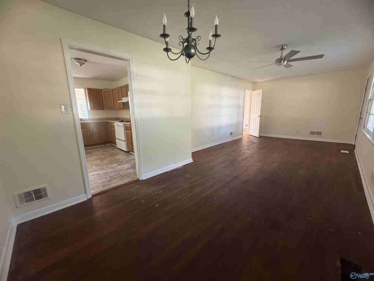 2111 Lufkin Dr Nw - Photo 6 of 20