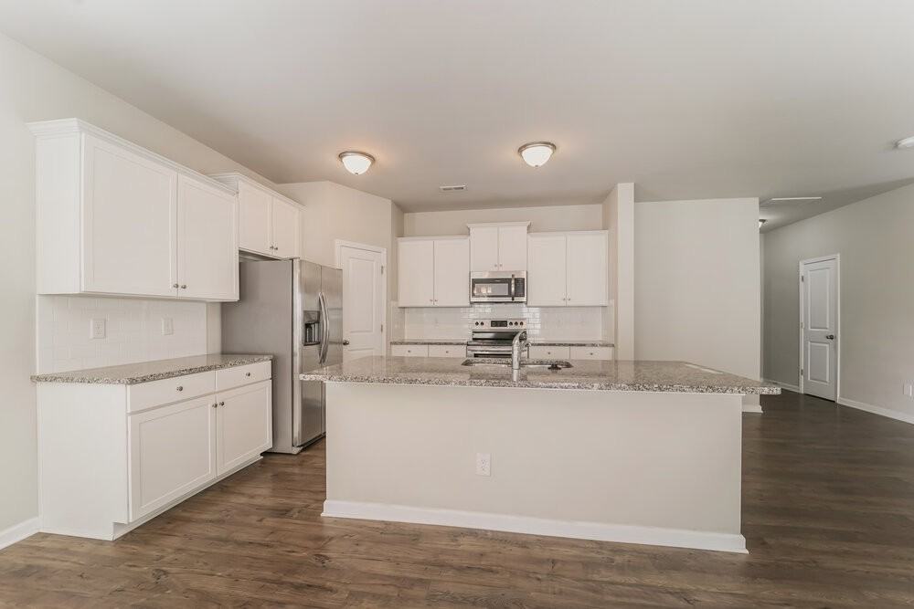 6503 Karenstone Dr - Photo 7 of 17