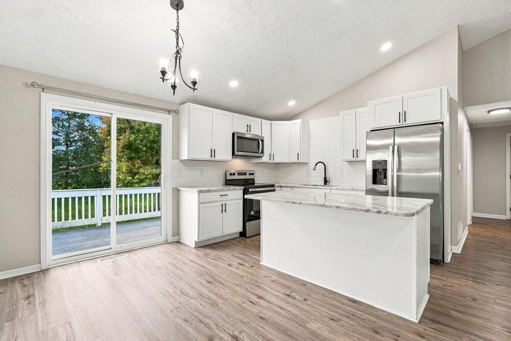 5305 Davidson Rd - Photo 7 of 17
