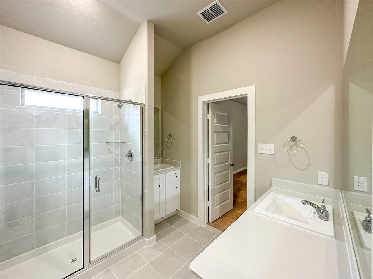 4917 Westhill Dr - Photo 7 of 17