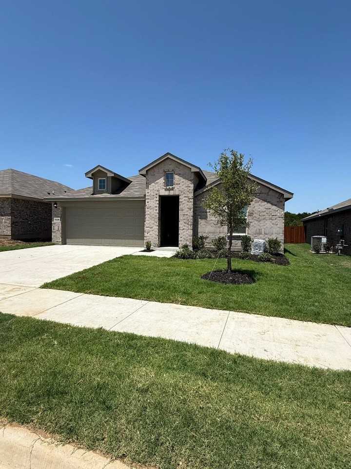 1628 Alberque Dr - Photo 2 of 22