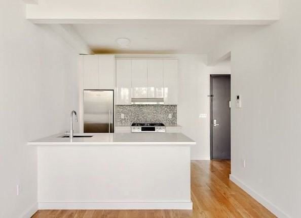 307 Cooper St #3A - Photo 3 of 7