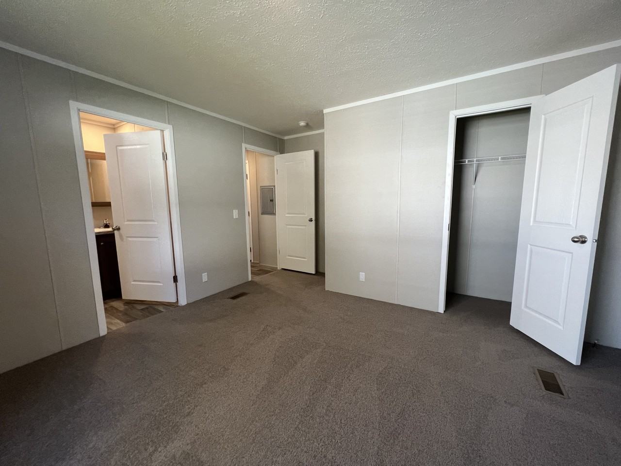 5161 Tokay Dr #075 - Photo 6 of 9