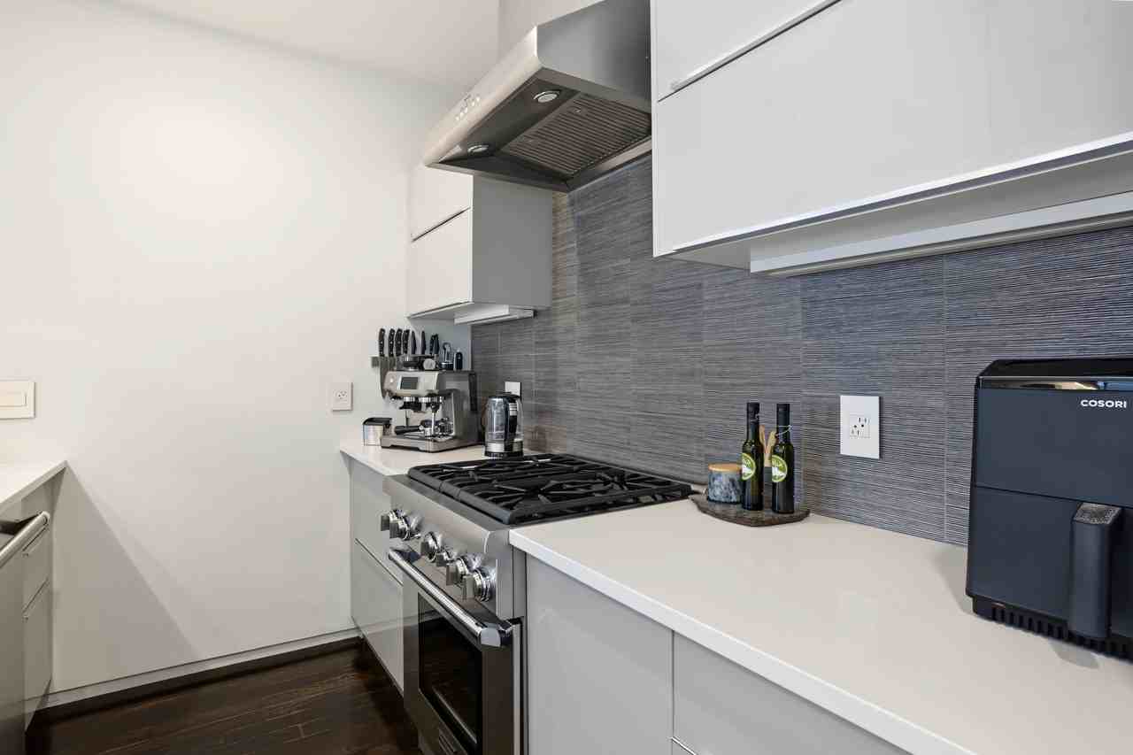 687 East 2nd Street #6 - Photo 7 of 26