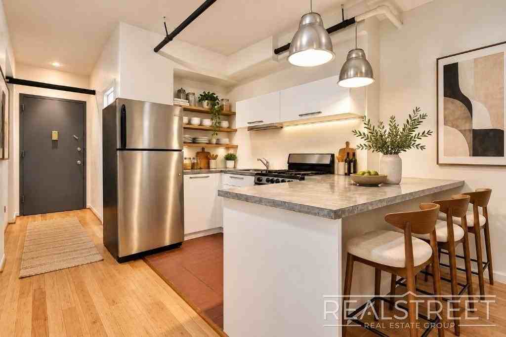 337 Kent Ave #2D - Photo 2 of 8