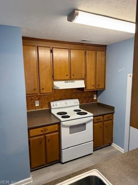 119 Parkway Dr - Photo 5 of 8
