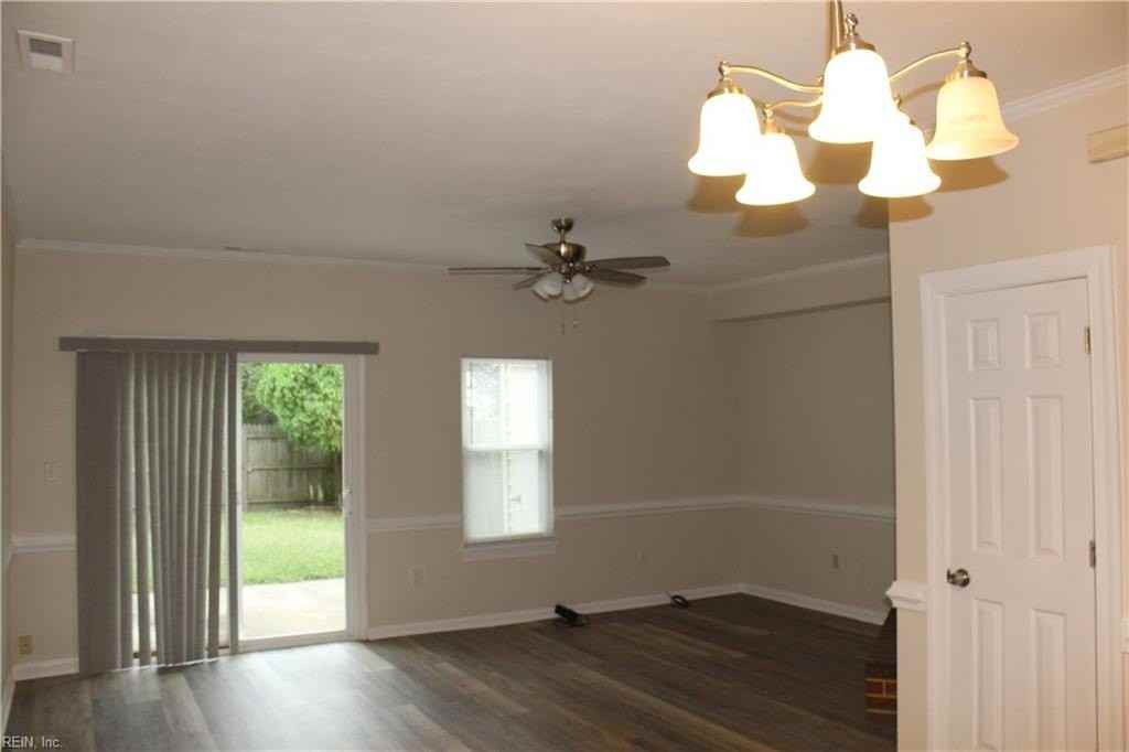 4435 Rivermill Ct - Photo 3 of 22
