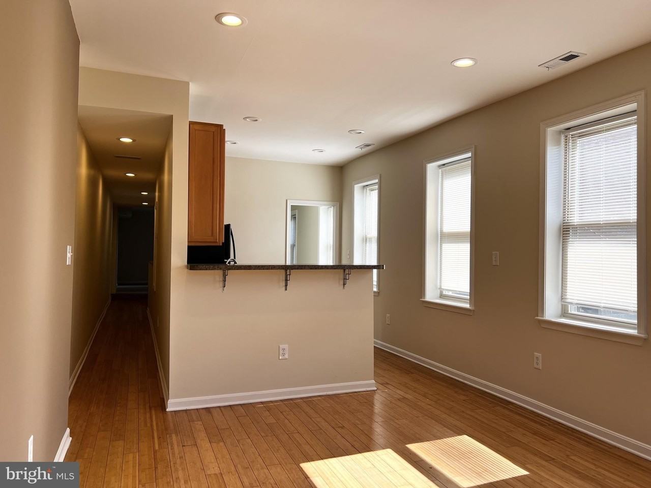 701 N Madeira St - Photo 5 of 8