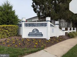 featured image of 10 Creek Side Ct