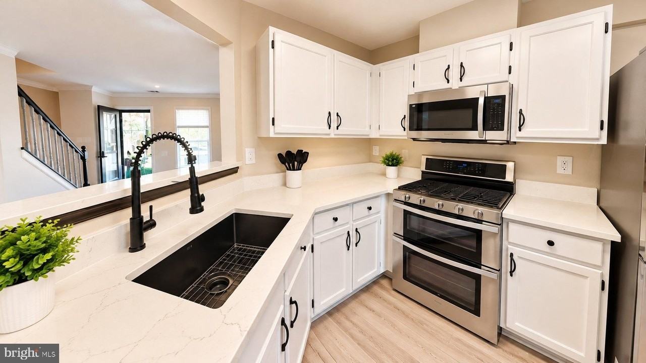 12576 Mirkwood Ln - Photo 6 of 18