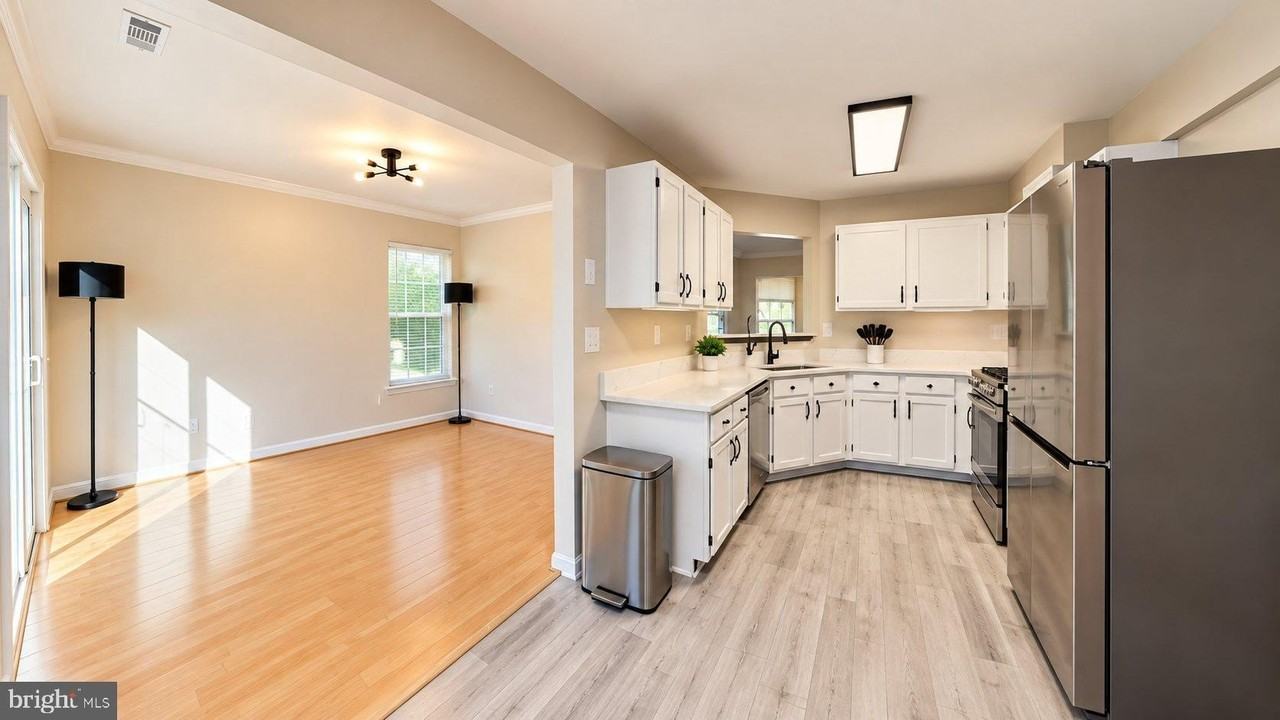 12576 Mirkwood Ln - Photo 7 of 18