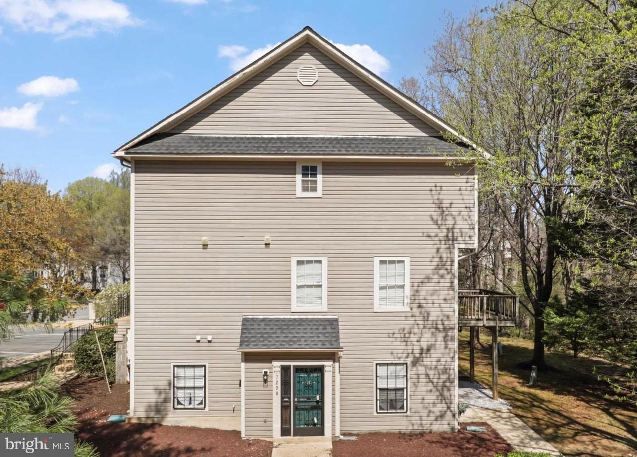 7298 Mahogany Dr #6 - Photo 2 of 10