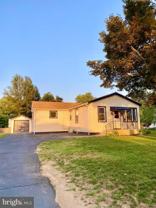 1703 Hollywood Ave - Photo 1 of 1