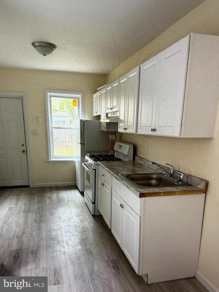 21 Tyrell Ave - Photo 2 of 6