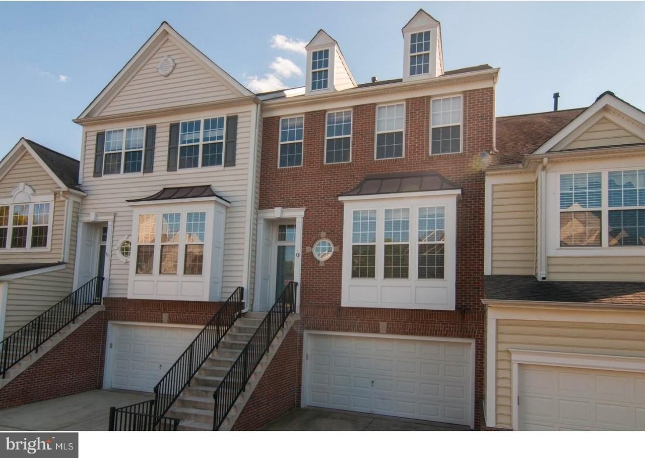 13 Avalon Ct #1803 - Photo 2 of 25