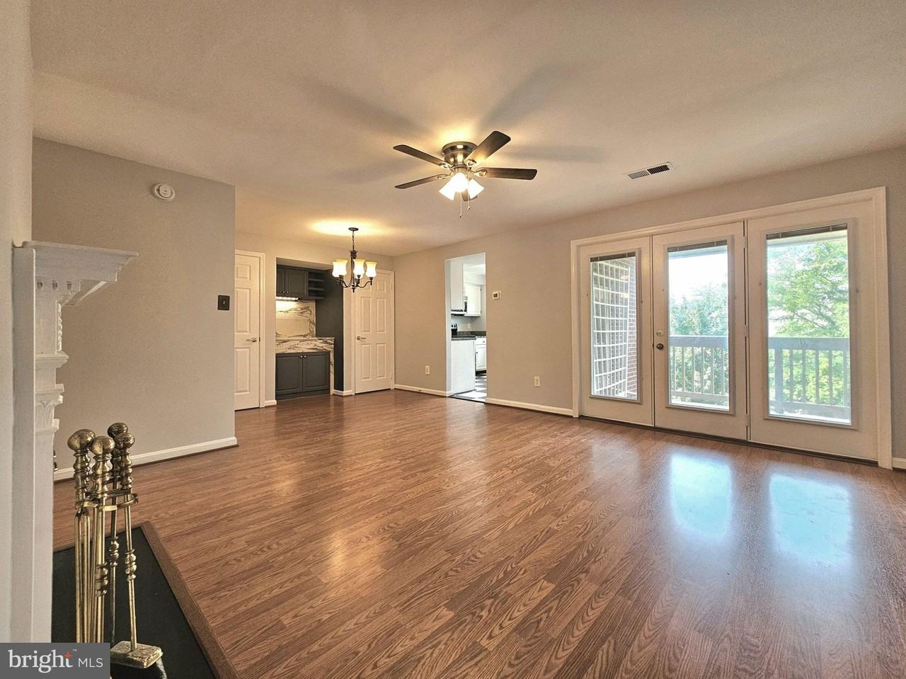 516 N West St - Photo 5 of 17