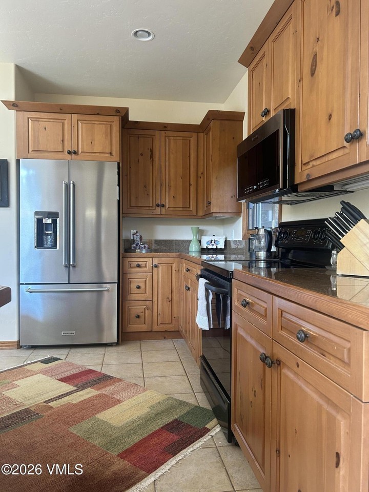 9 Morgan Dr - Photo 6 of 18