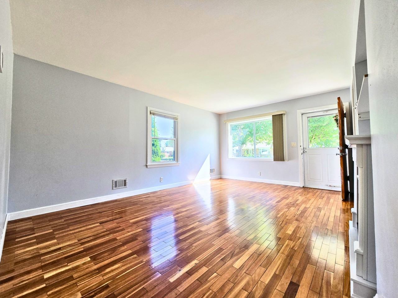 3168 Spruce Street - Photo 6 of 30