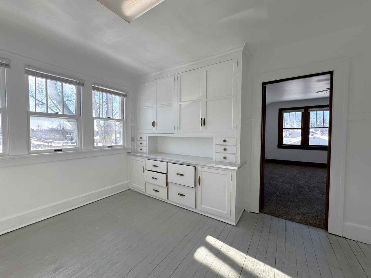 2523 Drexel Avenue #2 (Upper) - Photo 4 of 9