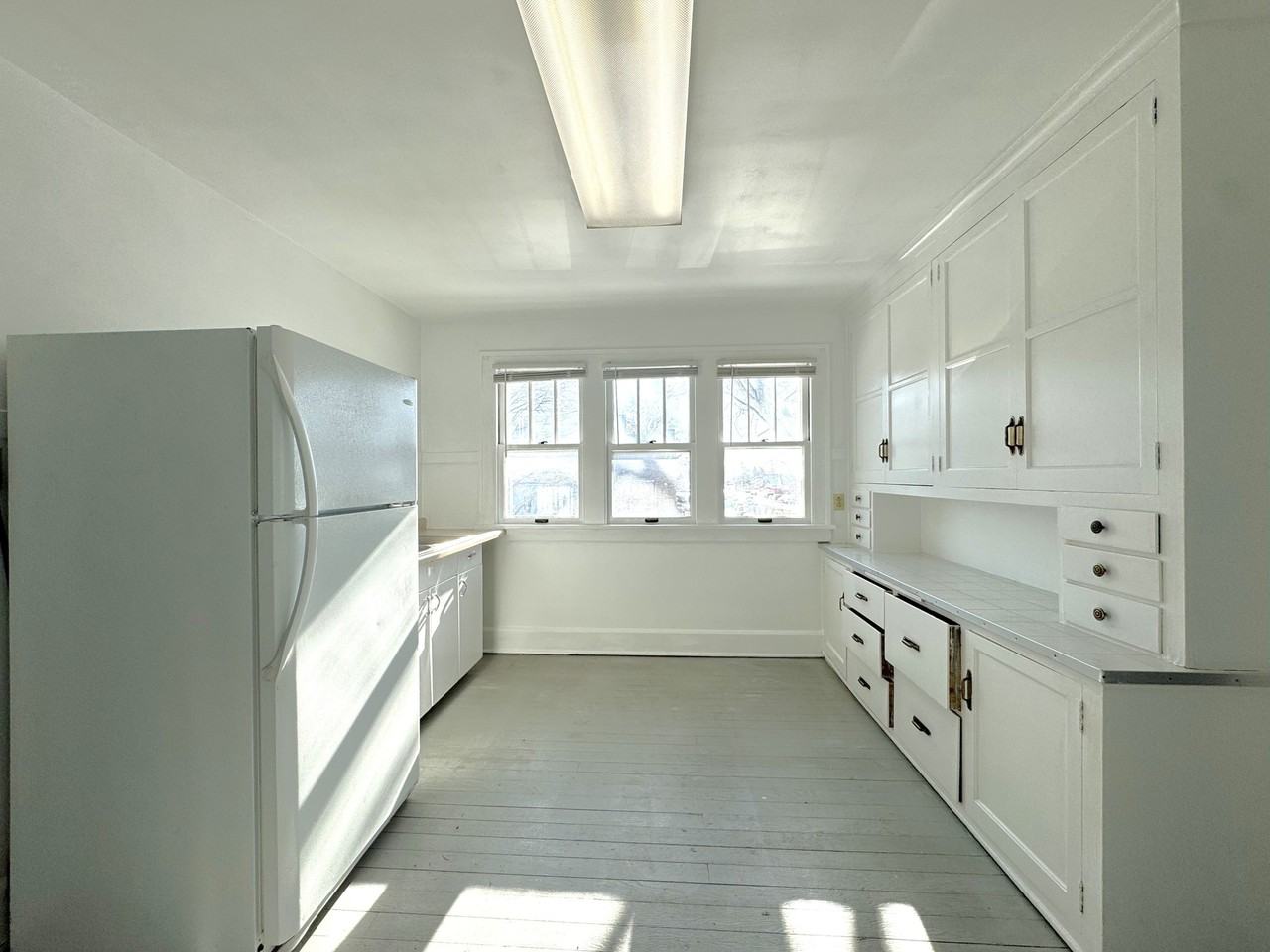 2523 Drexel Avenue #2 (Upper) - Photo 7 of 9