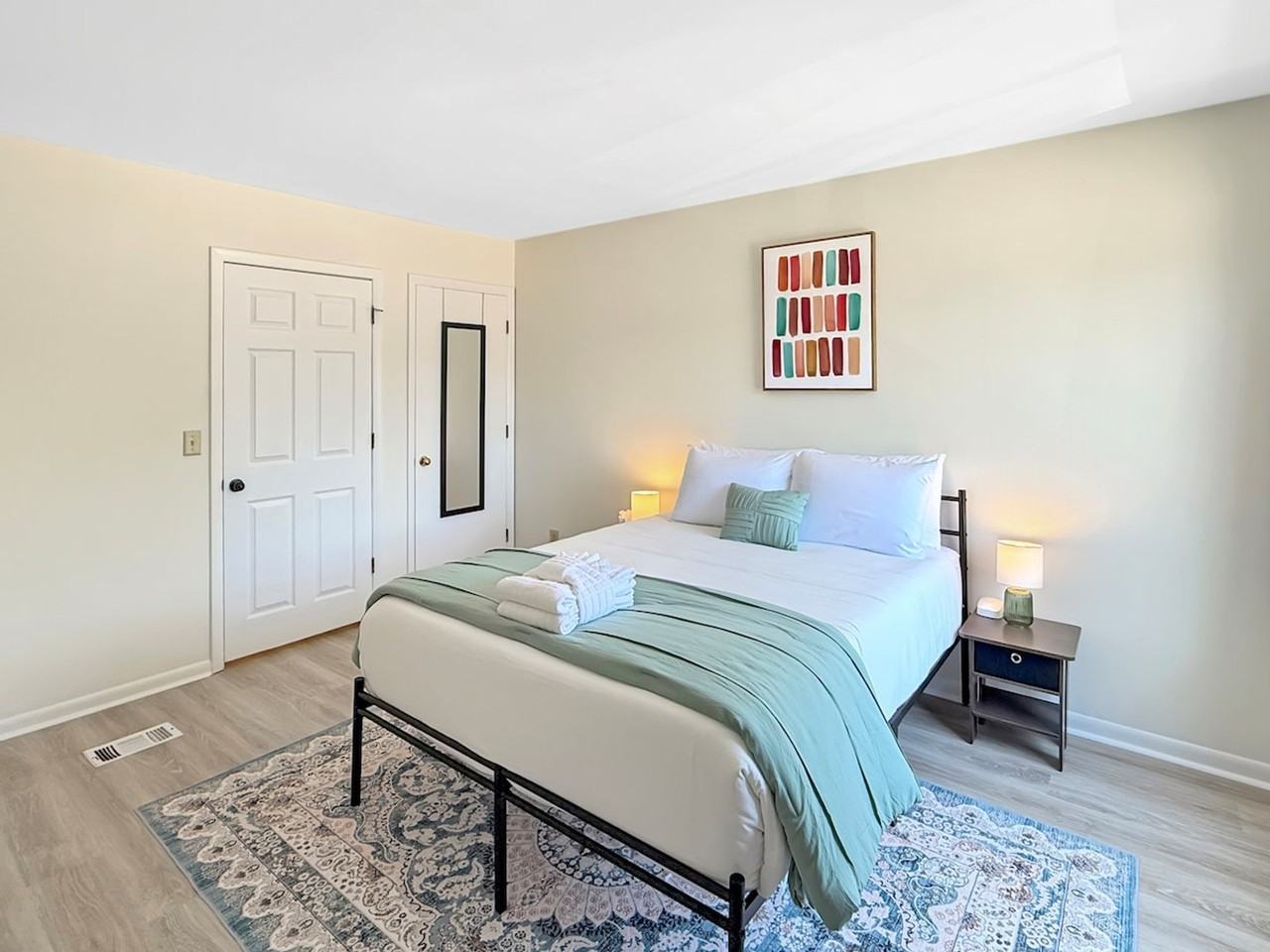 1530 Fort Johnson Rd #1639355P - Photo 6 of 24
