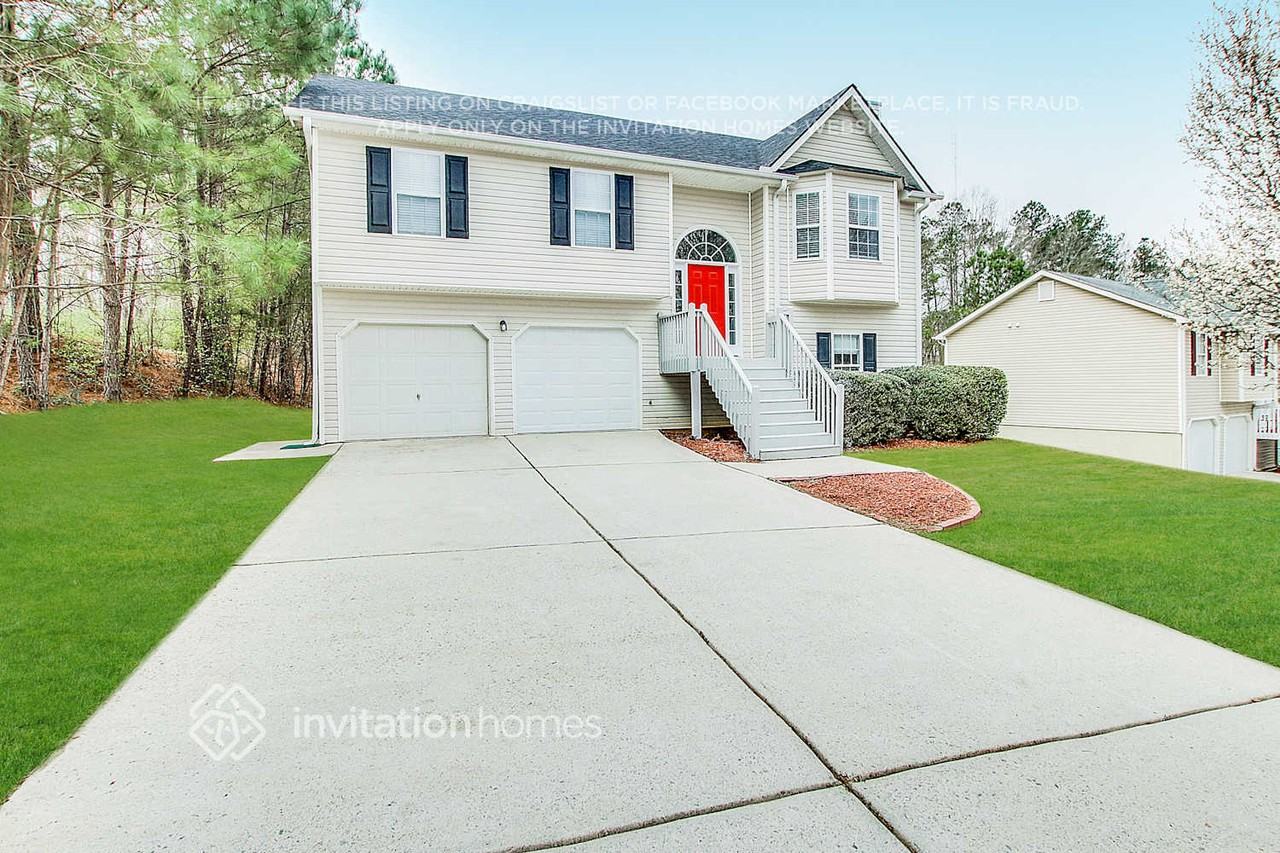 6412 Harvester Cir - Photo 2 of 25