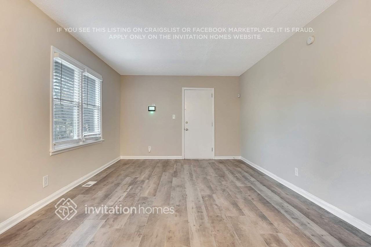 1883 Meadow Ln - Photo 6 of 22