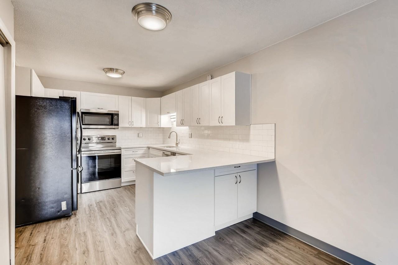 6930 East Girard Avenue #101 - Photo 5 of 11